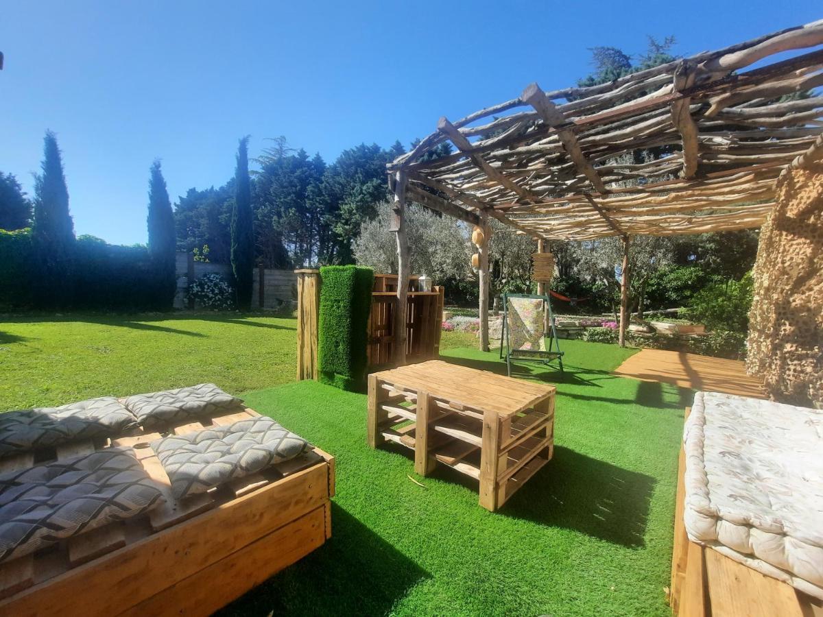 Mas La Maison de mon Père  Proche AVIGNON à PUJAUT Exterior foto