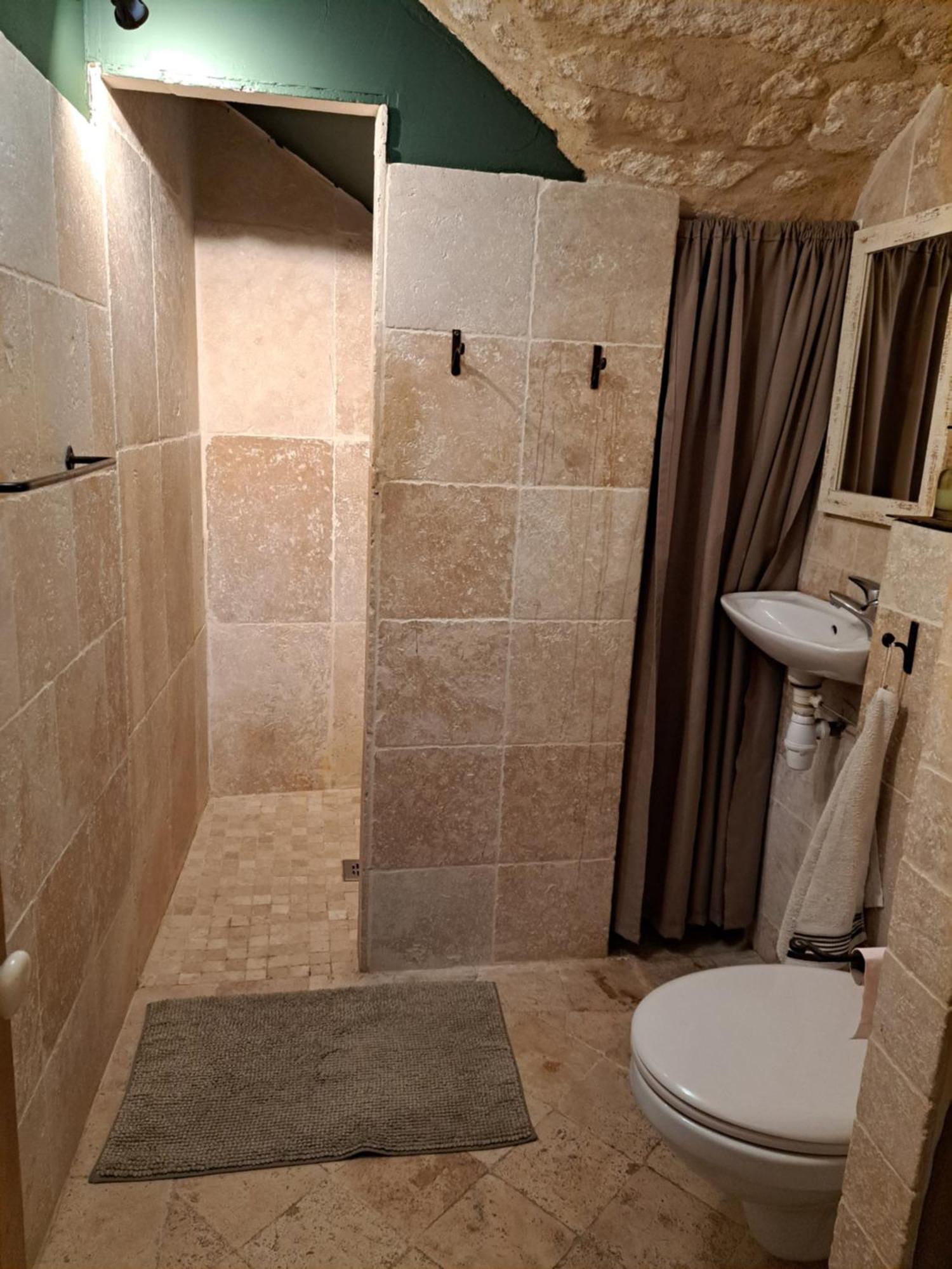 Mas La Maison de mon Père  Proche AVIGNON à PUJAUT Exterior foto